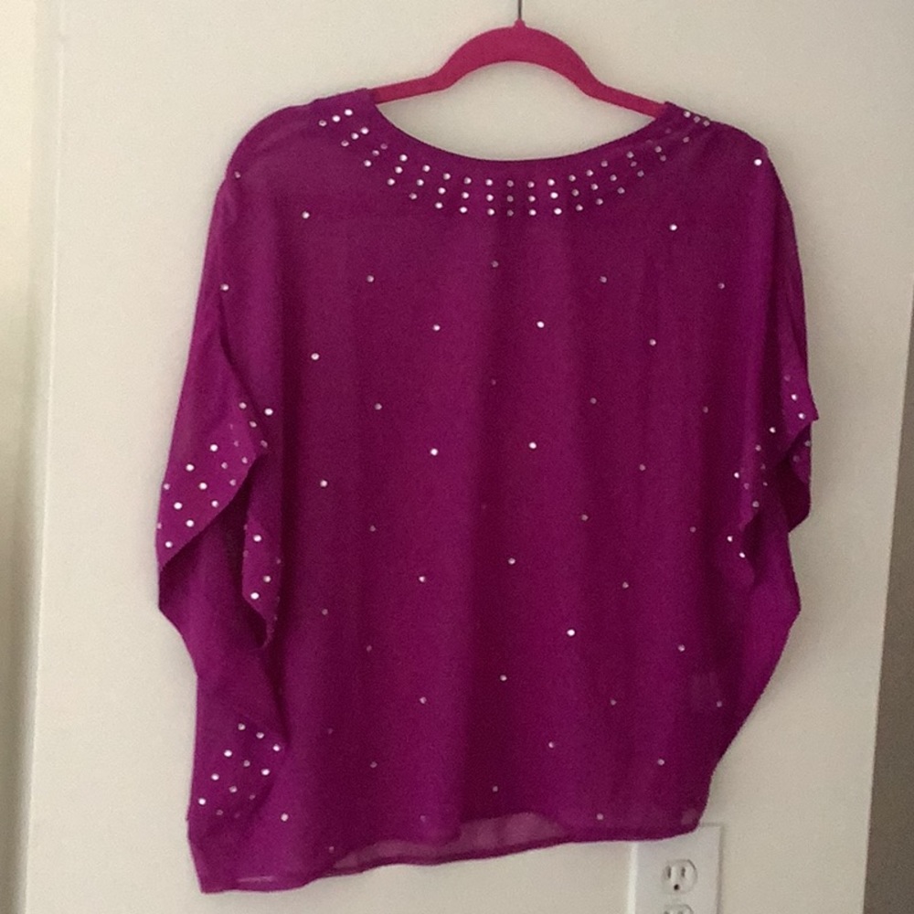 Ellen Tracy sheer top NWOT